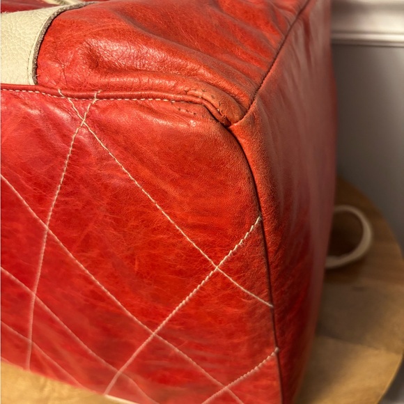 Vintage Large Red and Cream Men's‎ Leather Bag “Suncadia” Logo w/ Argile Detail - Picture 7 of 14